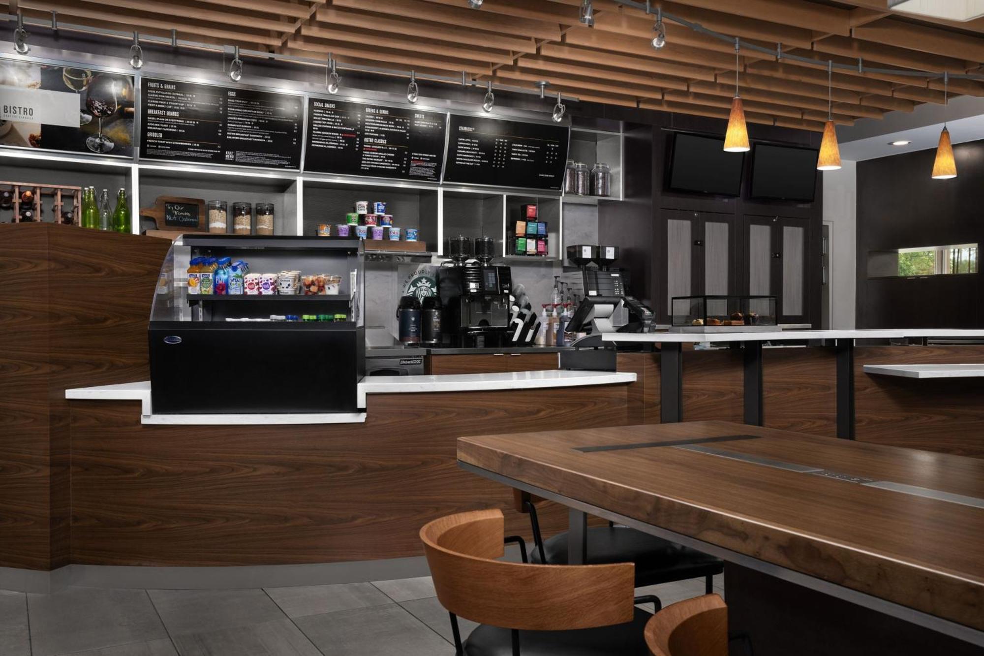 Courtyard By Marriott Philadelphia Bensalem Hotel Buitenkant foto